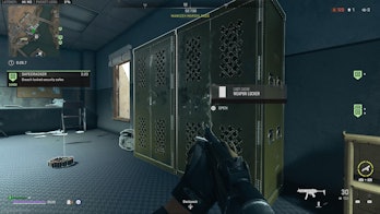 Warzone 2.0 weapon locker