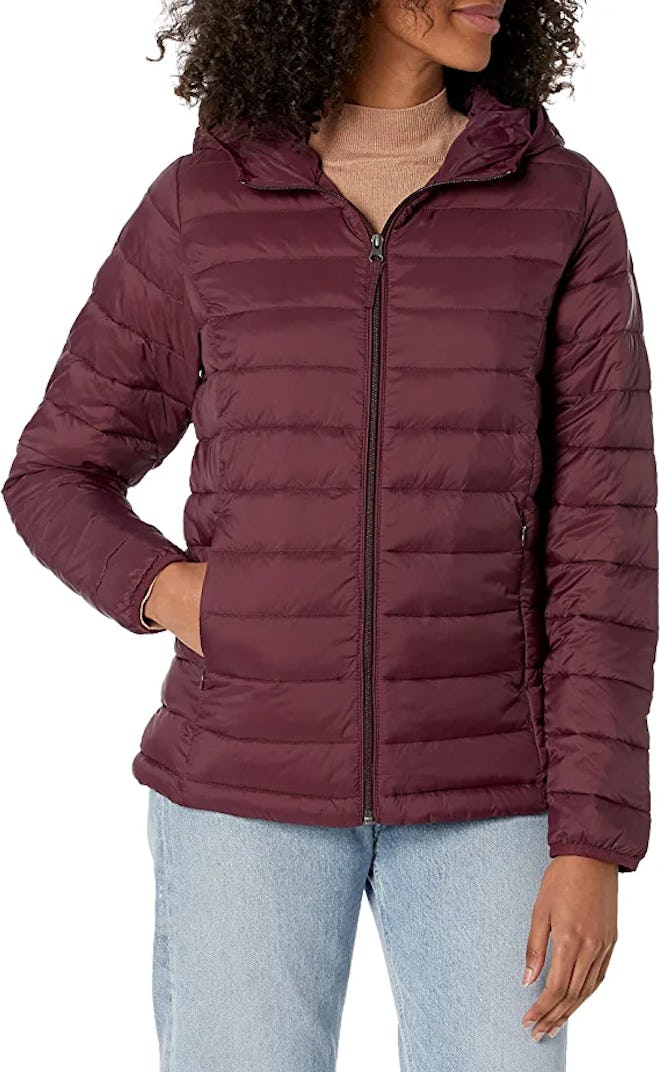 Amazon Essentials Lightweight Packable Hooded Puffer Jacket