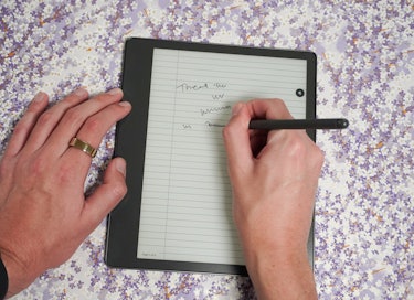 Writing on the Kindle Scribe.