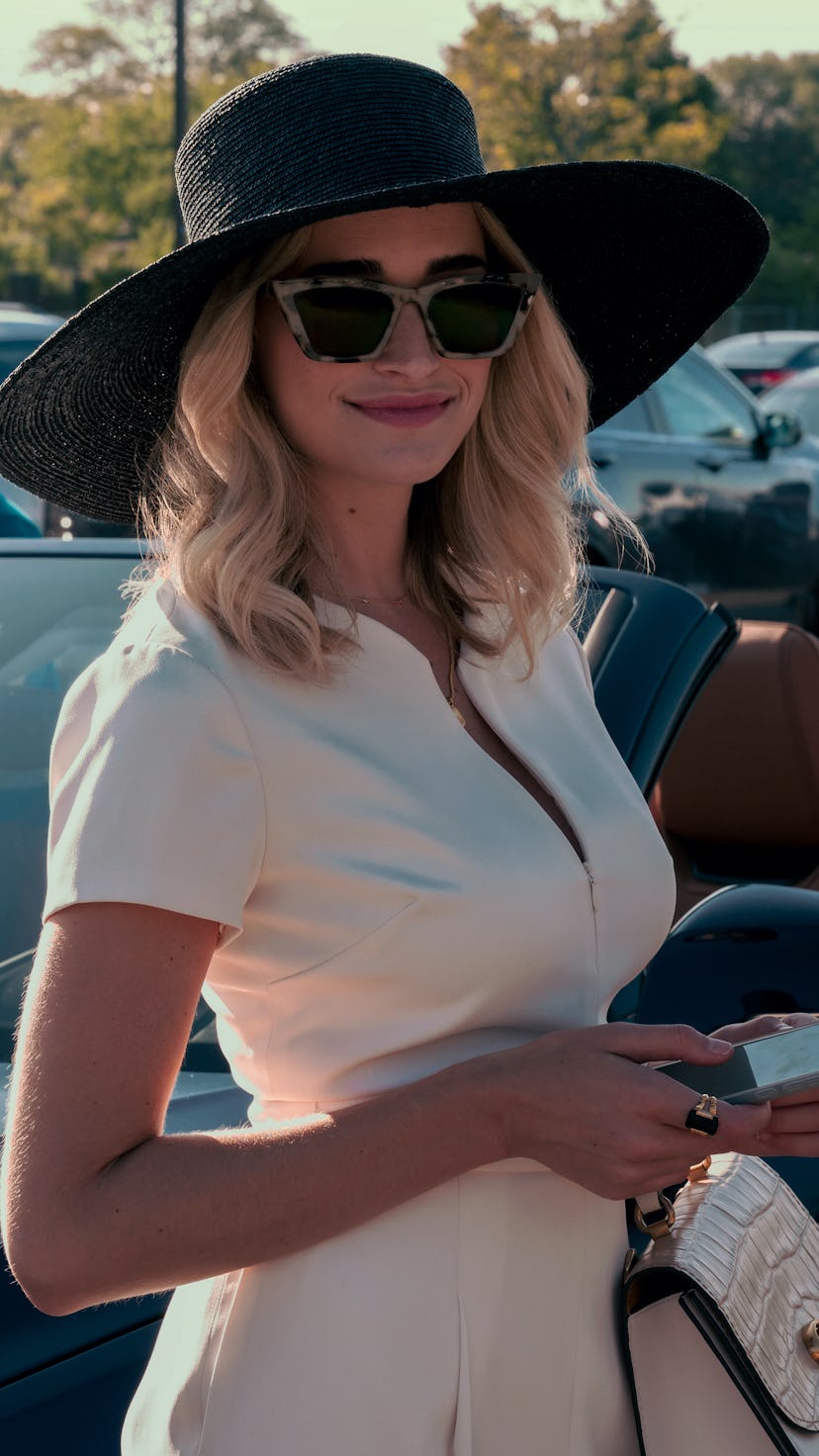 BRIANNE HOWEY as GEORGIA in episode 101 of GINNY & GEORGIA
