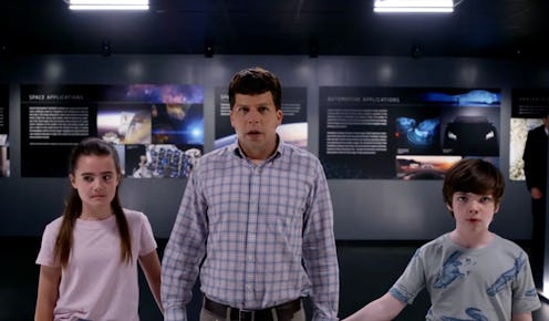 Jesse Eisenberg (Toby Fleishman), Maxim Jasper Swinton (Solly), and Meara Mahoney Gross (Hanna) in t...