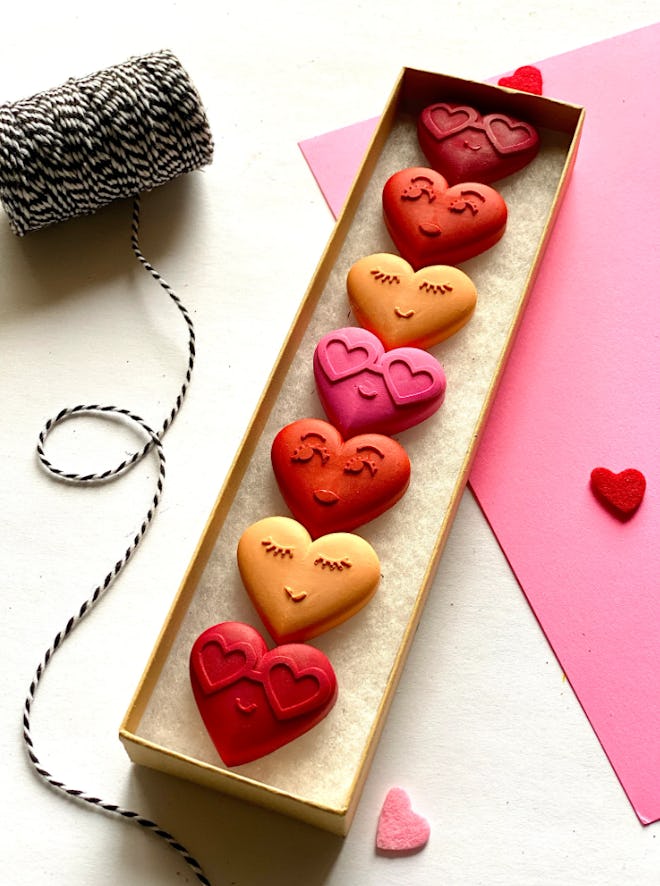 This Cool Crayations Hearts Crayon Box is one of the best Valentine's Day gifts for kids.