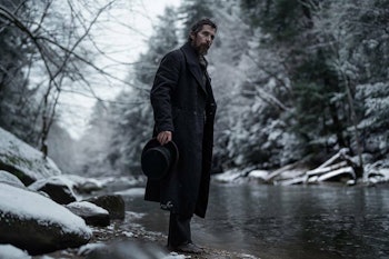 The Pale Blue Eye' on Netflix: The True Story With Edgar Allan Poe - CNET