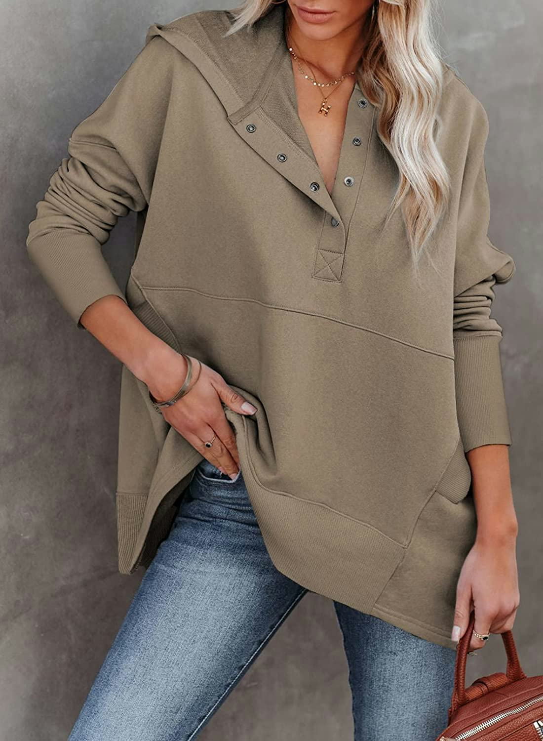 AlvaQ Button V-Neck Hoodie