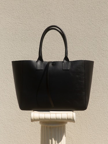 Yvonne Koné large black tote bag