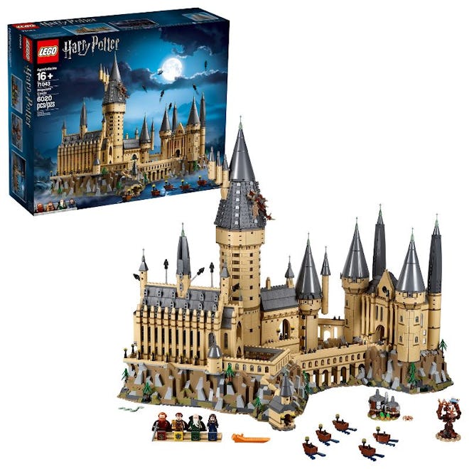 LEGO Harry Potter Hogwarts Castle Advanced Building Set 71043