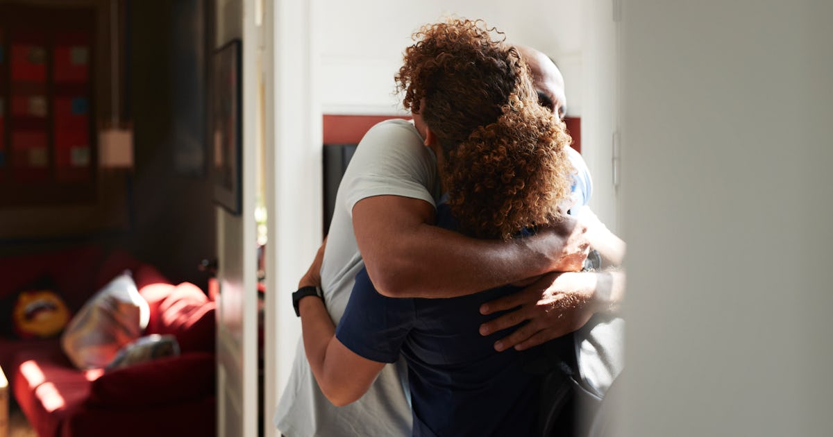 How To Support A Grieving Partner After The Death Of Their Parent how-to-support-a-grieving-partner-after-the-death-of-their-parent