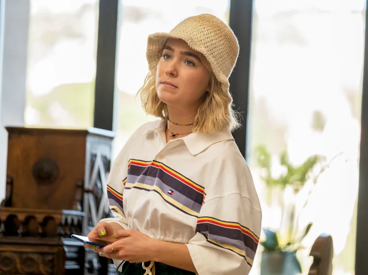 Portia's "Gen Z"-style outfits in 'The White Lotus' Season 2 have polarized fans.