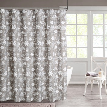 Snowflake 13-Piece Shower Curtain Set