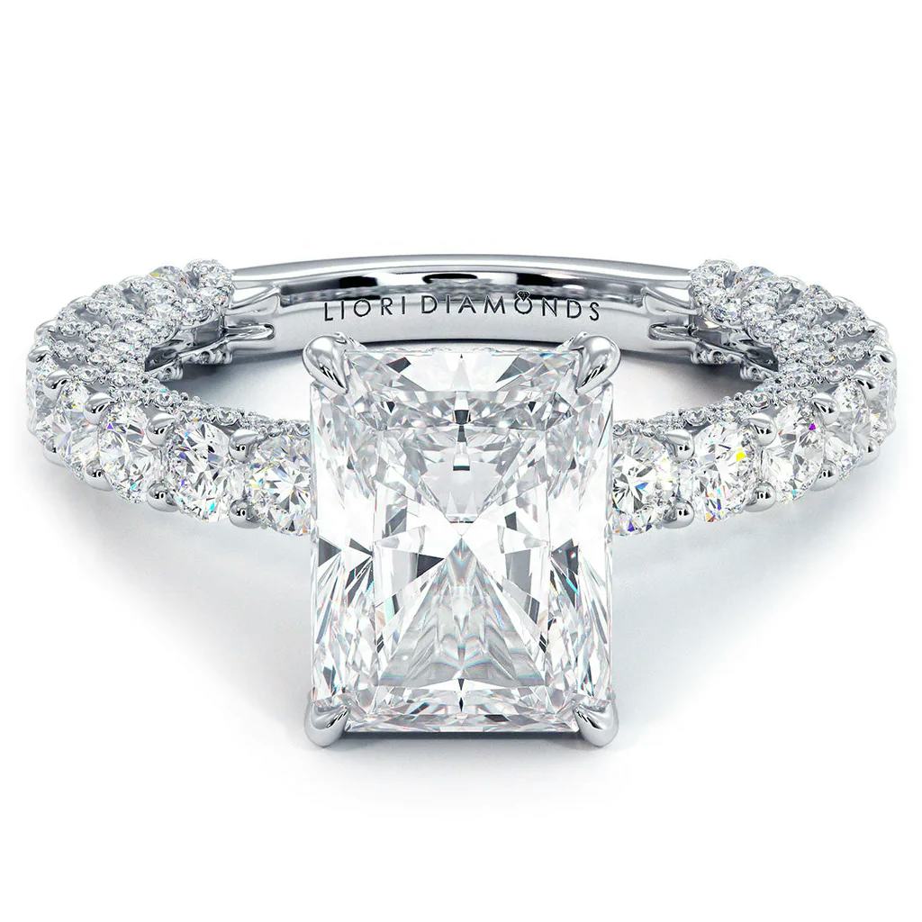 Radiant Cut Micropavé Lucida Engagement Ring Set