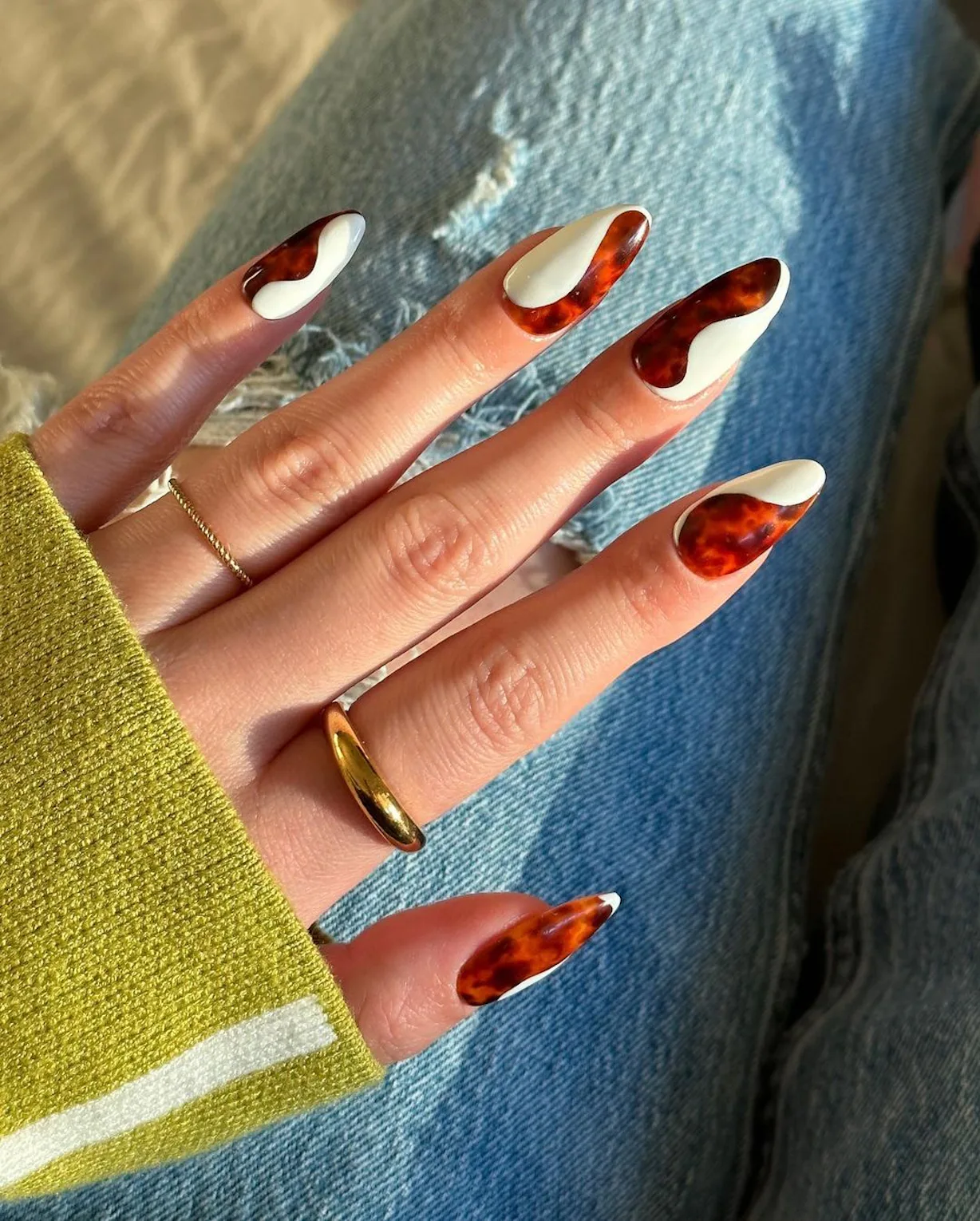 Bright Turtle Shell Nails 20 Tortoiseshell Nail Designs That Look So Chic