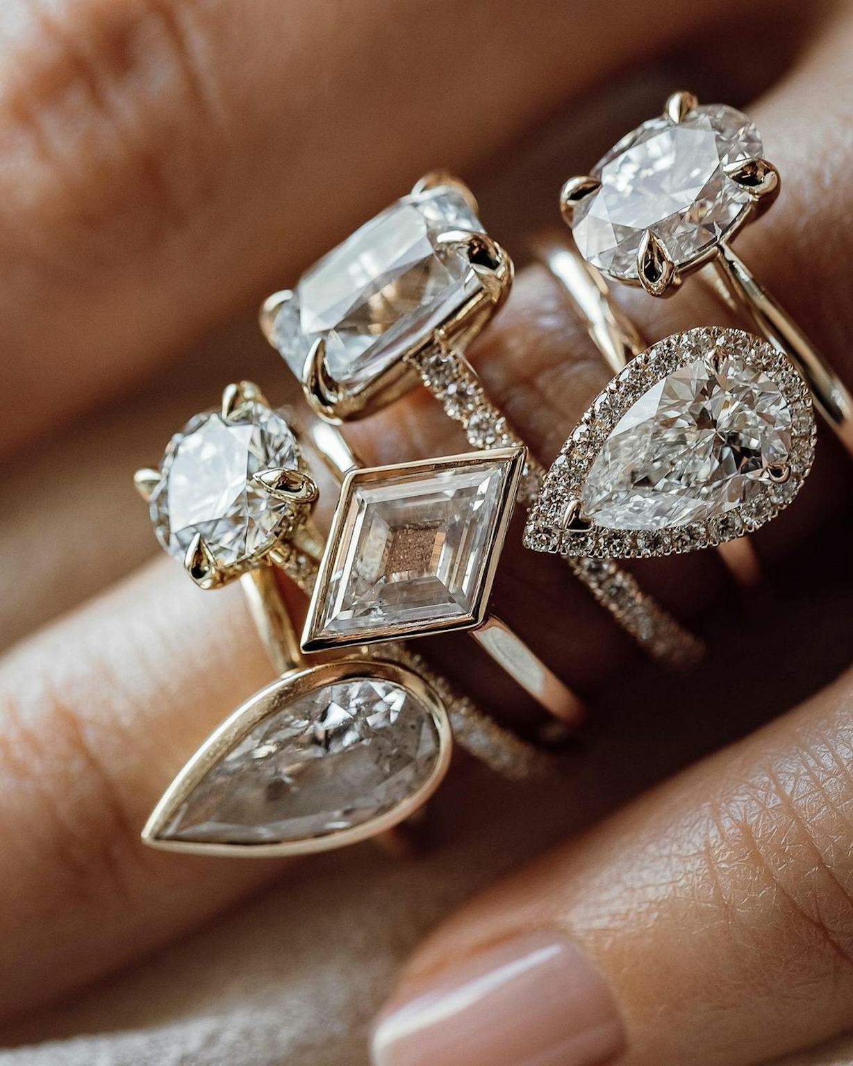 infinity twist diamond wedding ring        <h3 class=