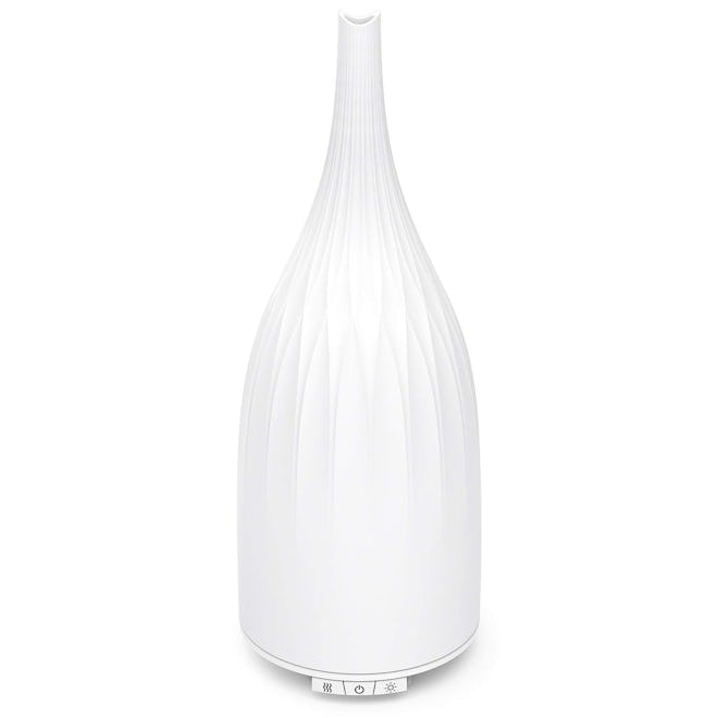 9 Pretty Essential Oil Diffusers That’ll Actually Work With Your Decor ...