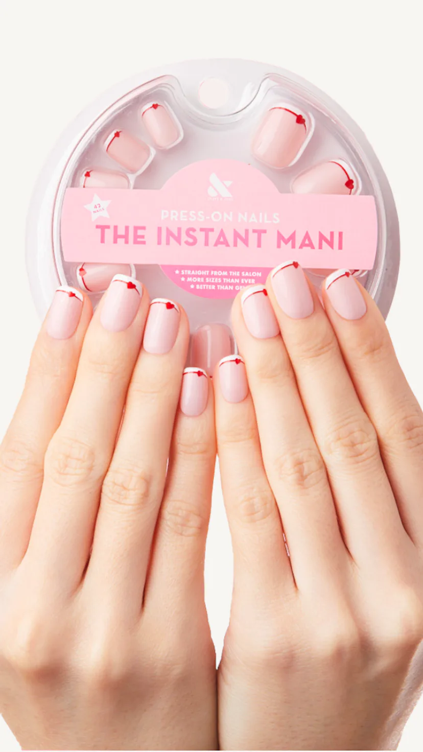 Olive & June Valentine's Day press on nails are new for 2022.