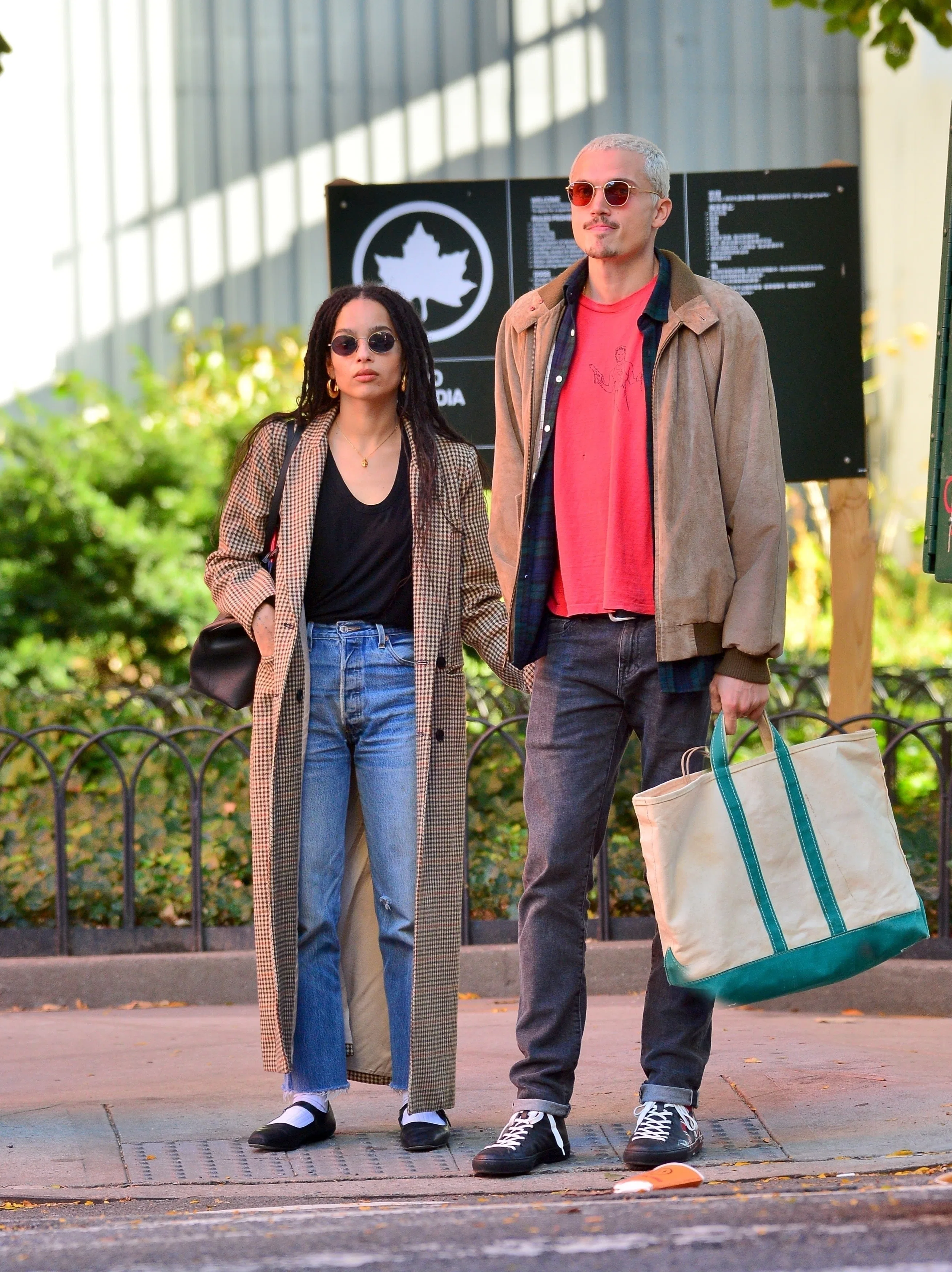 Zoë Kravitz’s Mary Jane Ballet Flats Can Be Worn Year Round