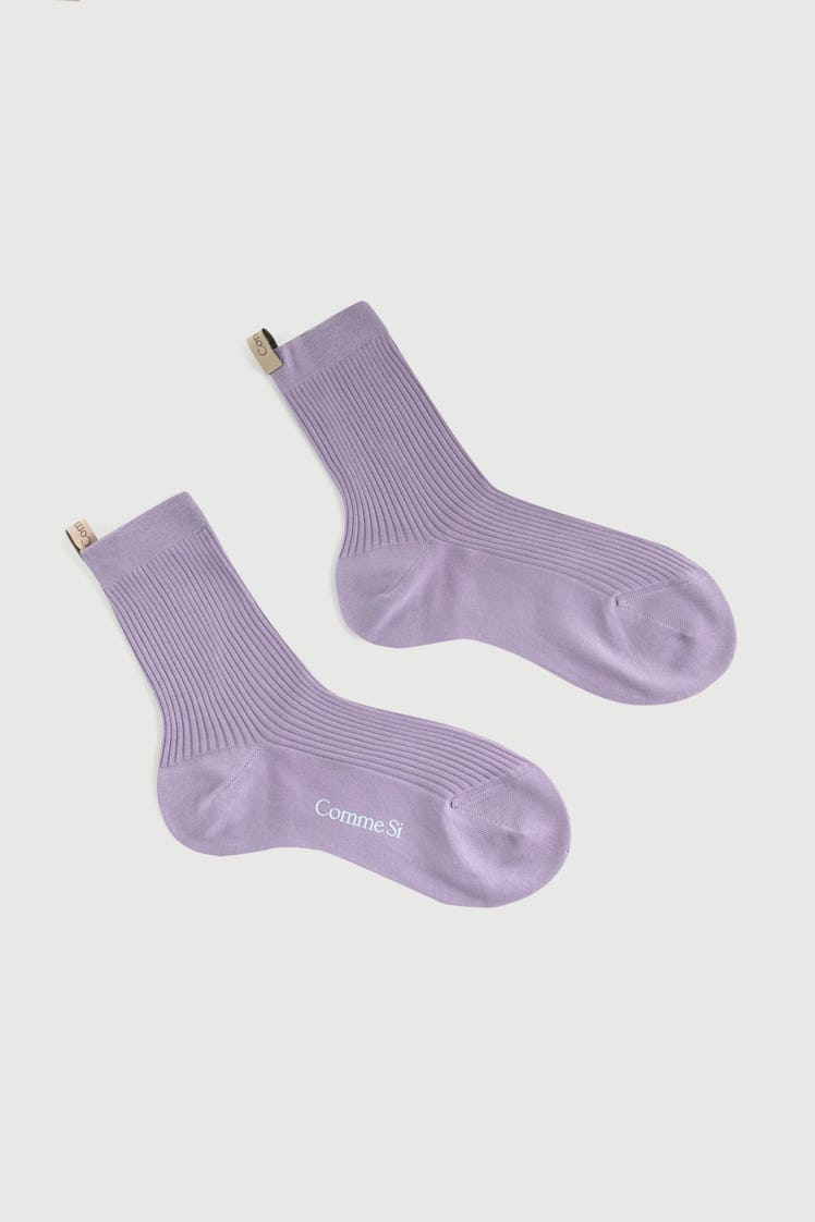 purple ribbed socks