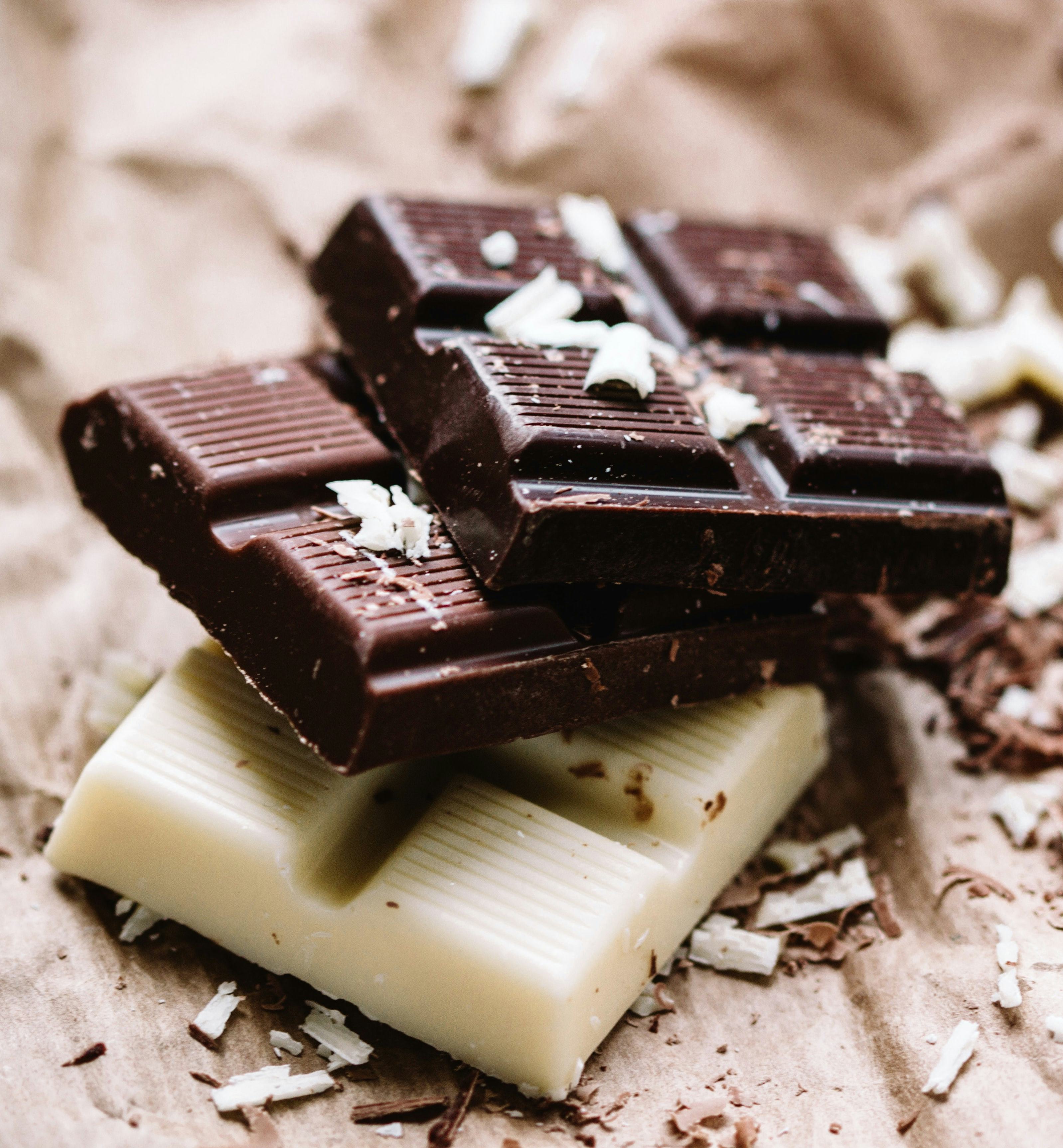 These Valentine's Day candy bars include so many chocolate treats.