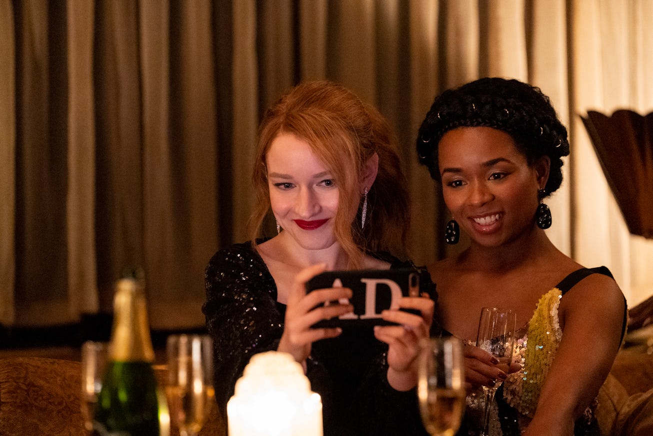 Julia Garner and Alexis Floyd in 'Inventing Anna'