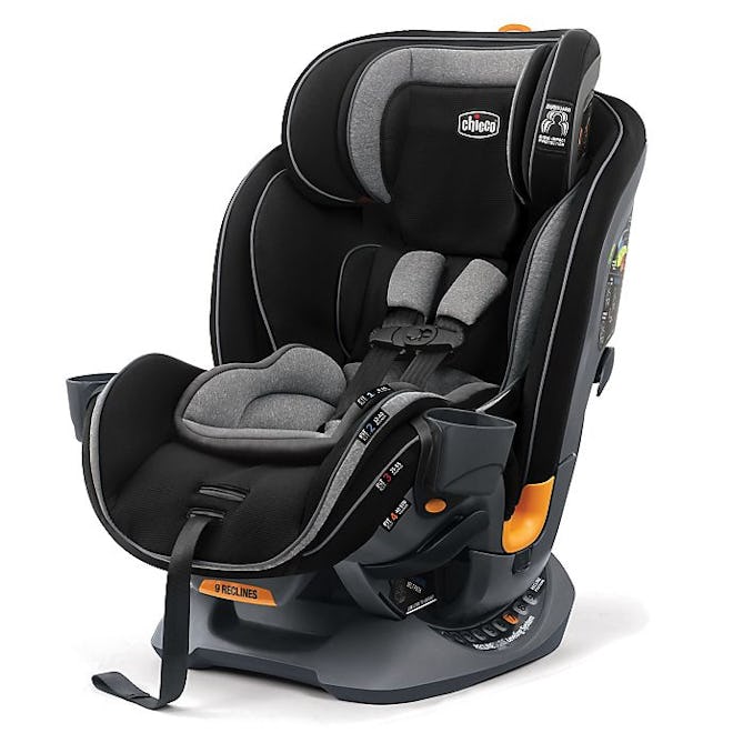 Product photo; kids high back car seat