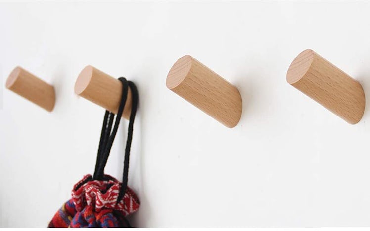 Felidio Beech Wood Wall Hooks (4-Pack)