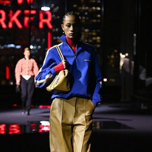 Tory sales burch aw19