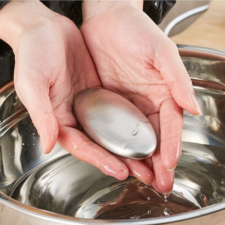 Ueasy Stainless Steel Soap Odor Remover Bar