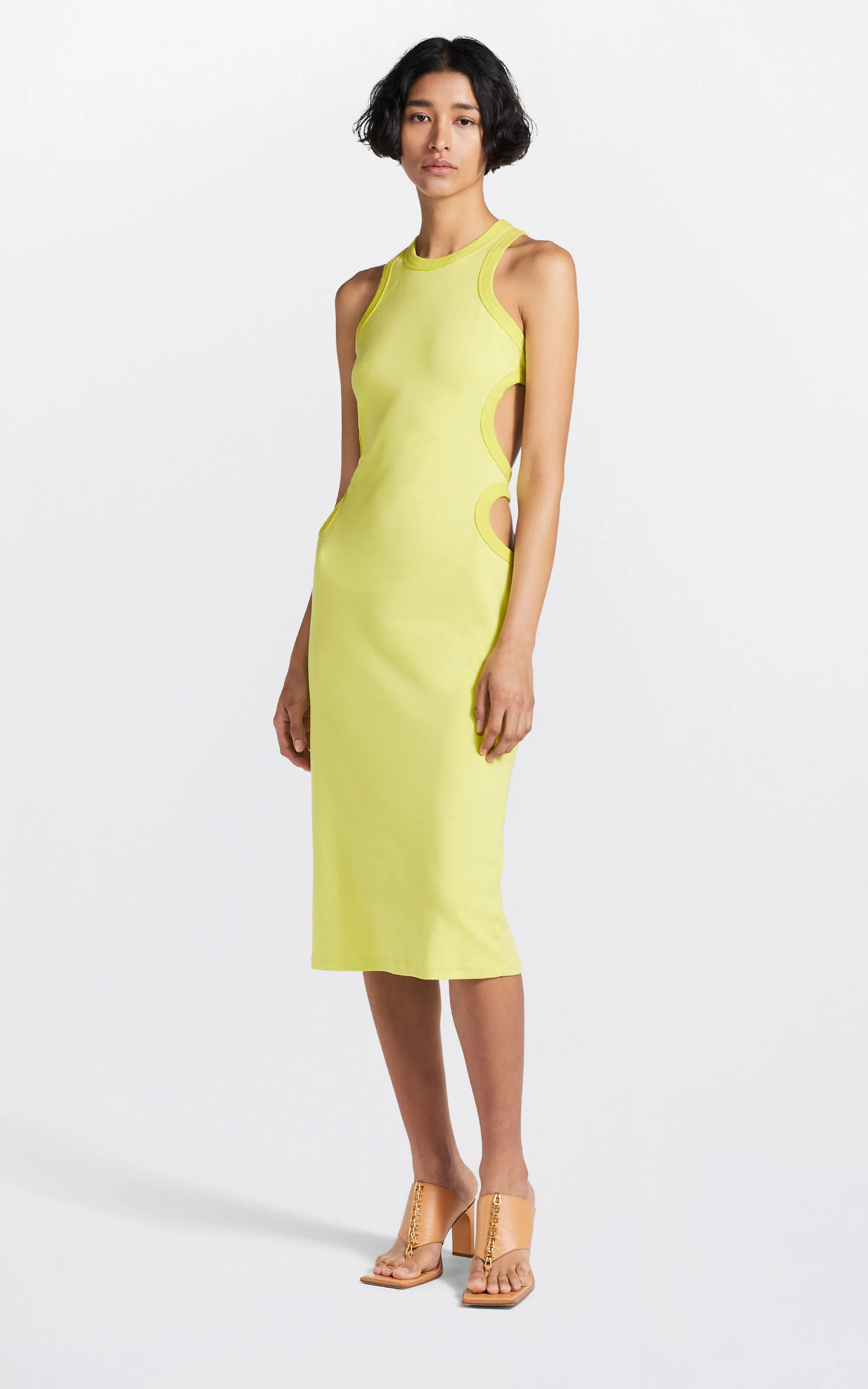 spring 2022 cocktail dress Spring 2022 - Emerald Green Tulip Sleeve Evening Dress