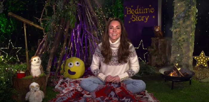 Kate Middleton got cozy to read to kids.