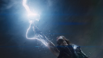 Thors Hammer theory thor love and thunder Jane Foster