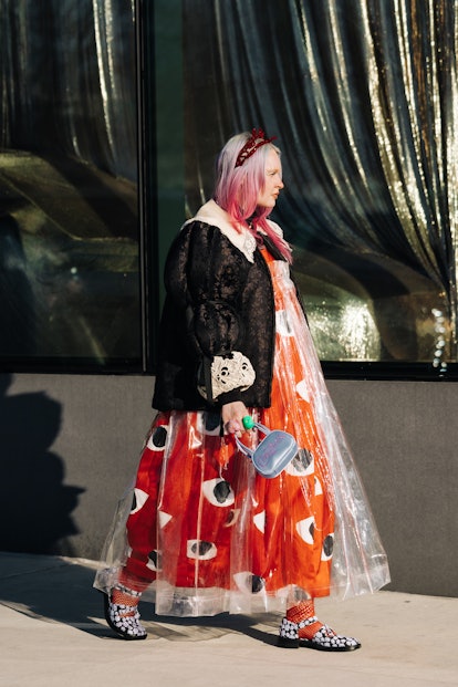 New York Street Style: A Girl And Her Fanny Pack — Now Let's Get