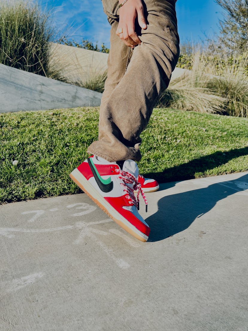 Nike SB Dunk Low Habibi review on feet Frame Skate