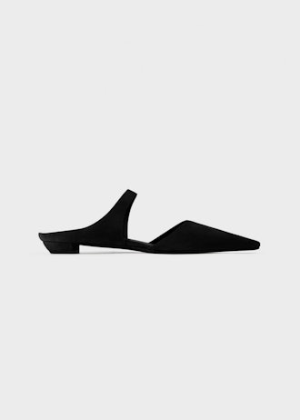 Totême The Pointy Flat Black