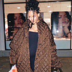 Rihanna holding Ulta Beauty bags