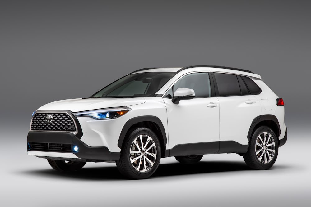 Toyota Corolla Cross Price, performance, fuel economy for landmark