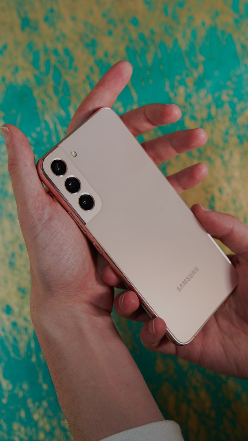 S22+ vs. Pixel 6 vs. iPhone 11: Which phone takes better portrait photos?