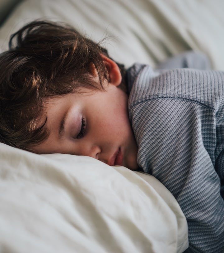 reasons why toddlers grind their teeth when they are sleeping or are awake