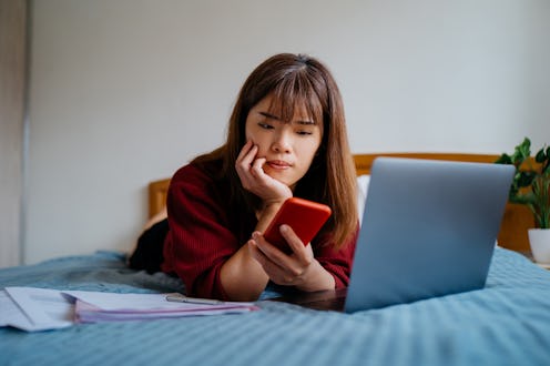 How to end a friendship over text, according to therapists.