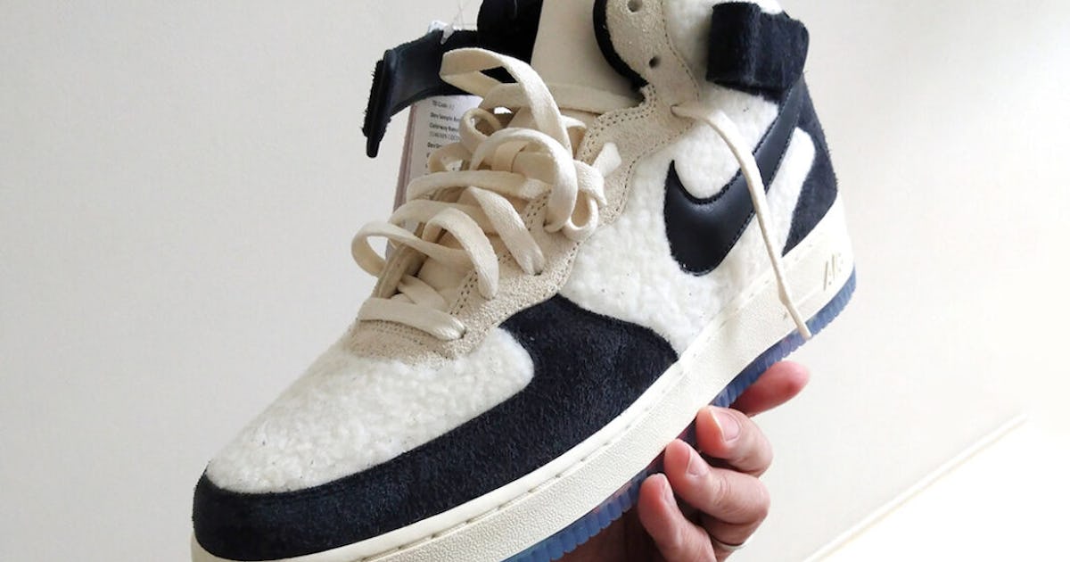 Furry air 2025 force 1