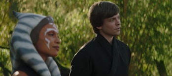 Ahsoka Tano standing next to Luke Skywalker in The Book of Boba Fett Episode 6