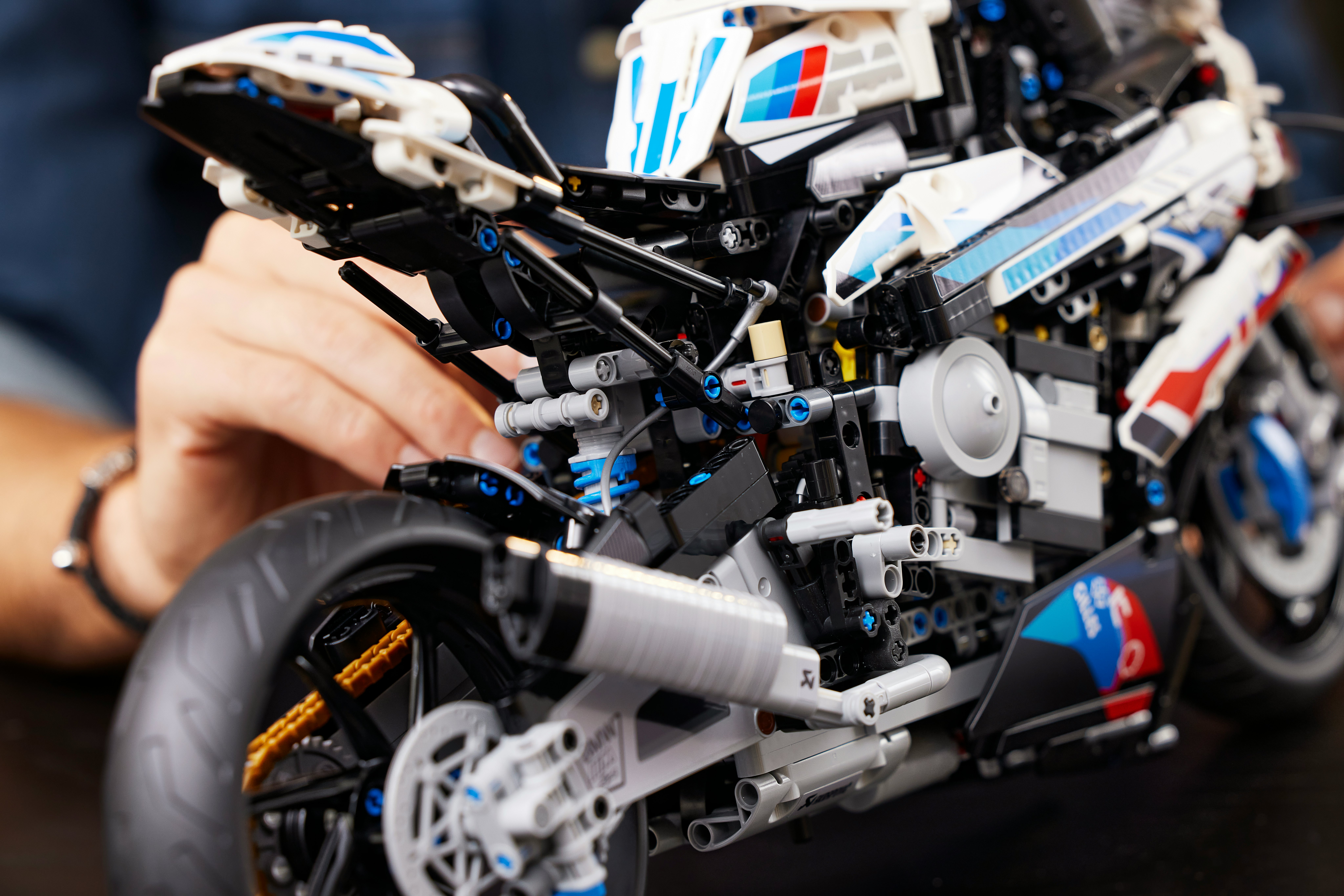 LEGO Technic Kit Inspires BMW to Build Hover Ride Design Concept