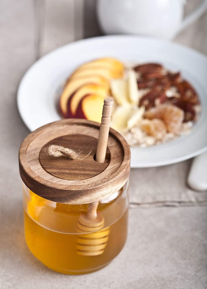 DŠ Stuff Glass Honey Jar With Acacia Lid (14 Oz) 
