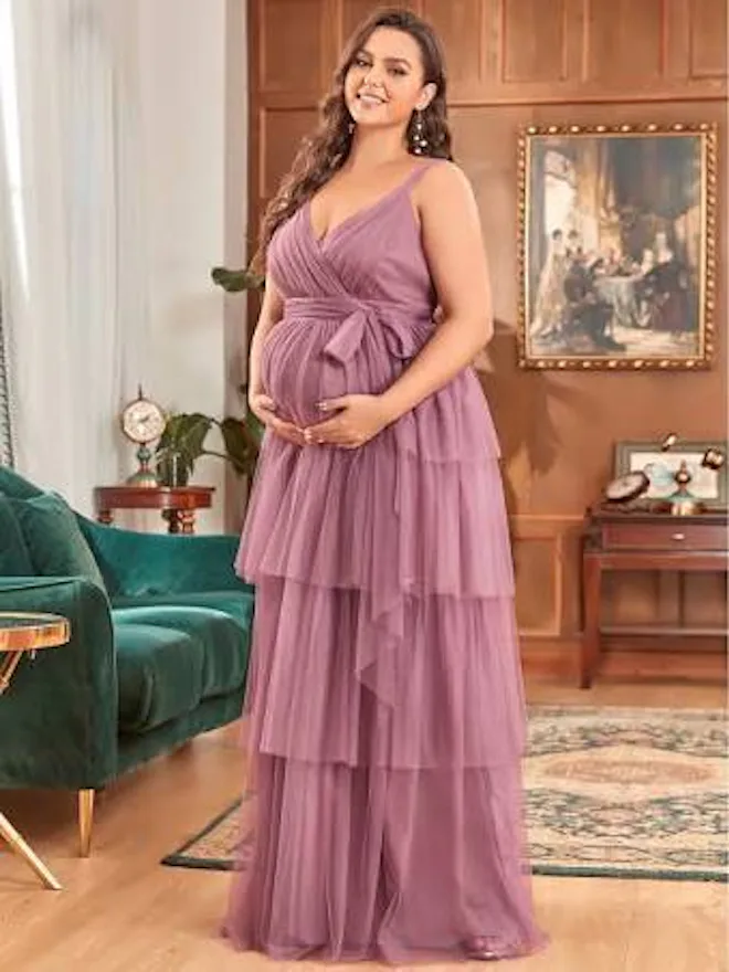 17 Easter Maternity Dresses For Church, Brunch, & Egg Hunts 17 Easter Maternity Dresses For Church, Brunch, & Egg Hunts