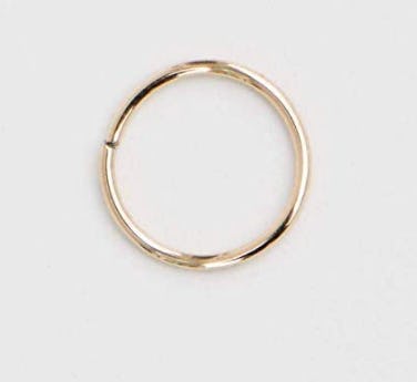 This is the best 14-karat gold nose ring for sensitive skin.