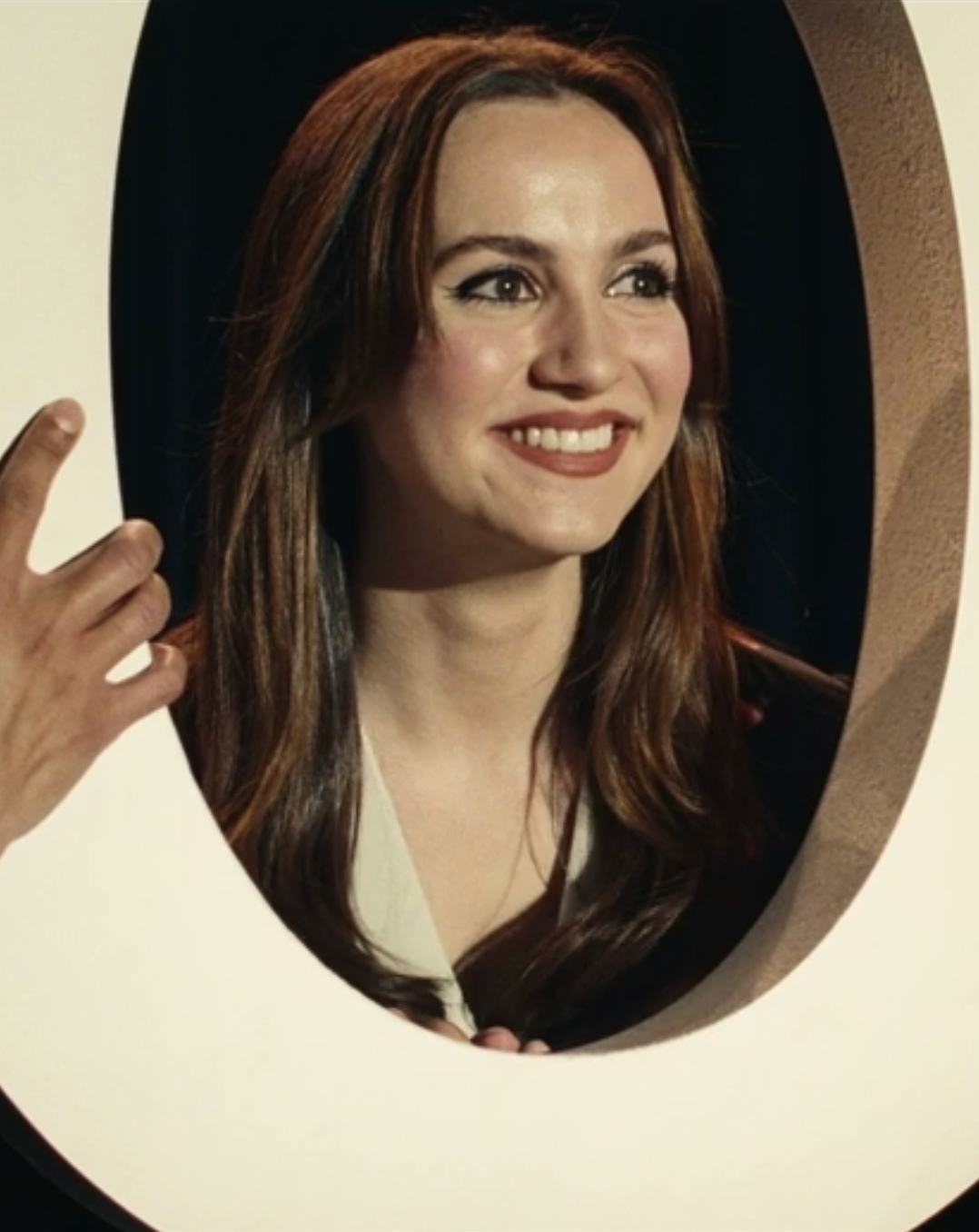 Lexi at the beginning of her play in "Euphoria" season two, episode seven.