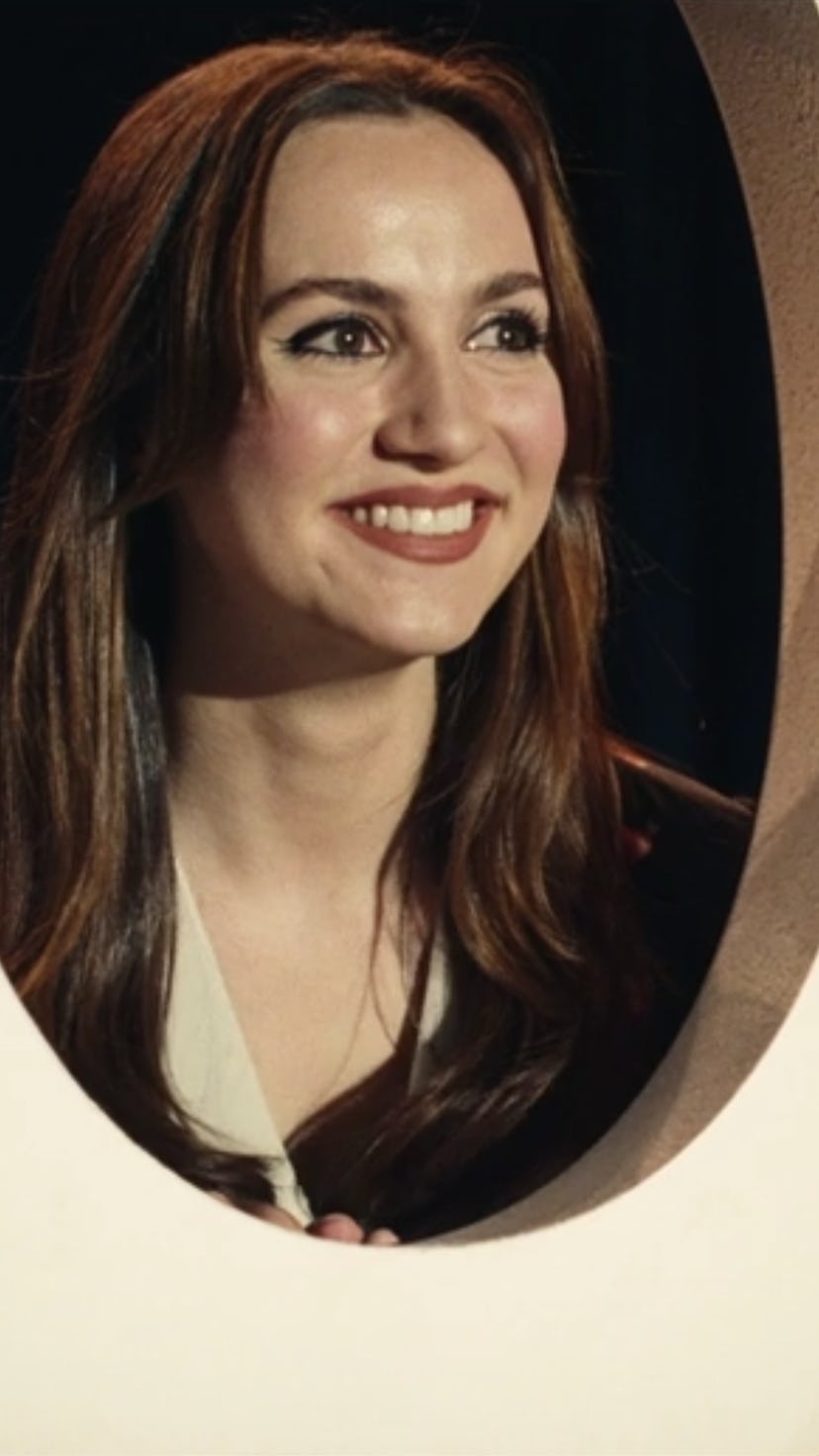 Lexi at the beginning of her play in "Euphoria" season two, episode seven.