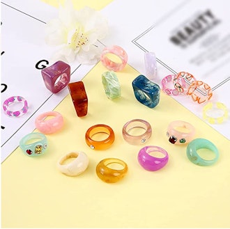 AIDSOTOU Colorful Chunky Resin Rings (20 Pieces)