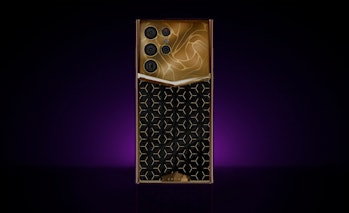 Caviar's Ocelot model of the Galaxy S22