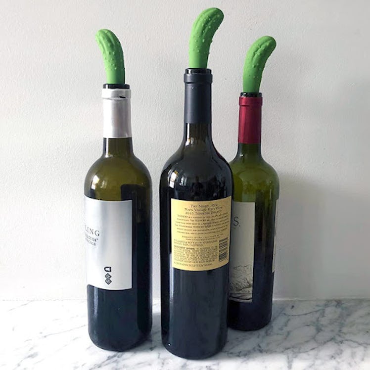 Hawwwy Pickle Wine Stopper (2 Pack)