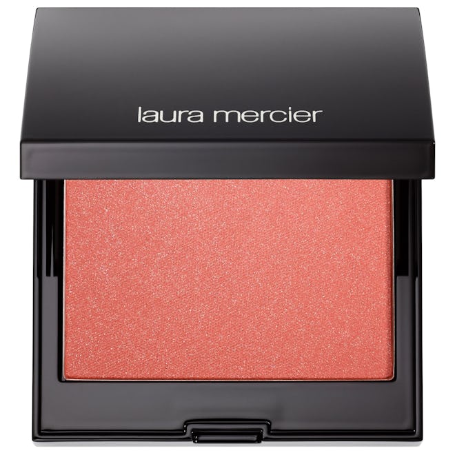 Blush for dark skin: Laura Mercier Blush Color Infusion in Peach
