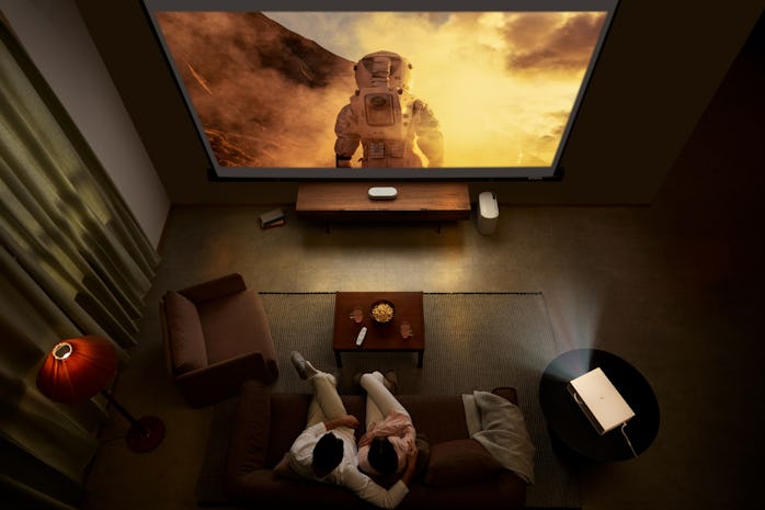 LG's HU710P hybrid laser and LED projector